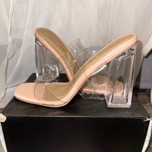 Fashion Nova heels in size 7.5 nude color. Never worn. Still in box.